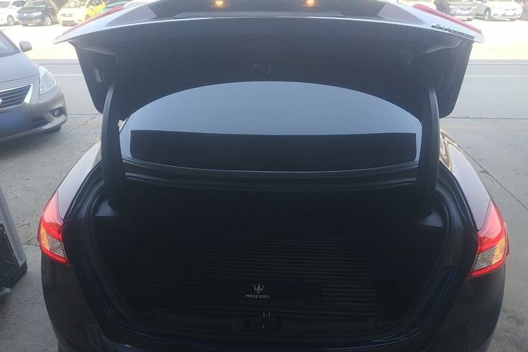 Used Maserati Ghibli 2018 3.0T Standard Edition Trunk