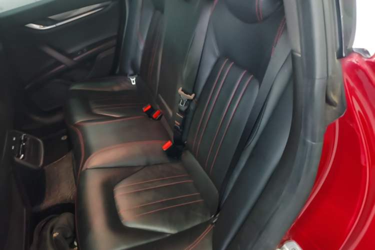 Used Maserati Ghibli 2018 Revised Version 3.0T Standard Edition Left Rear Seat