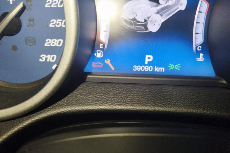 Used Maserati Ghibli 2018 Revised Version 3.0T Standard Edition Odometer Close Up