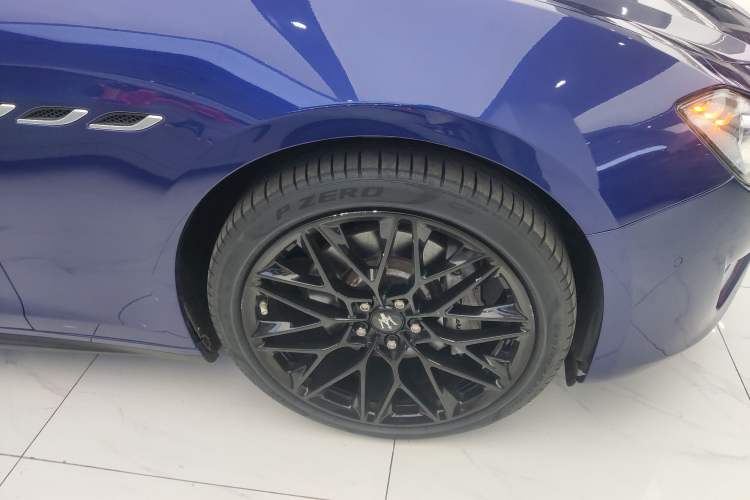 Used Maserati Ghibli 2018 Revised Version 3.0T Standard Edition Exterior 6