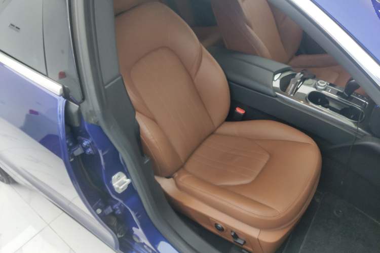 Used Maserati Ghibli 2018 Revised Version 3.0T Standard Edition Interior 10