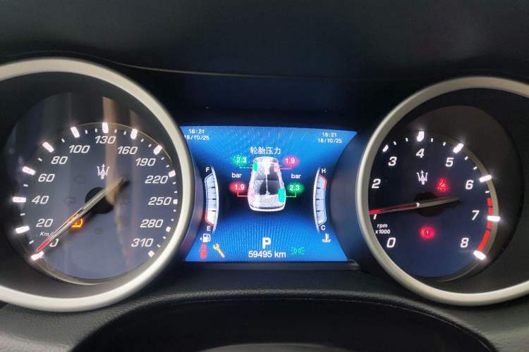 Used Maserati Ghibli 2018 Revised Version 3.0T Standard Edition Odometer Close Up