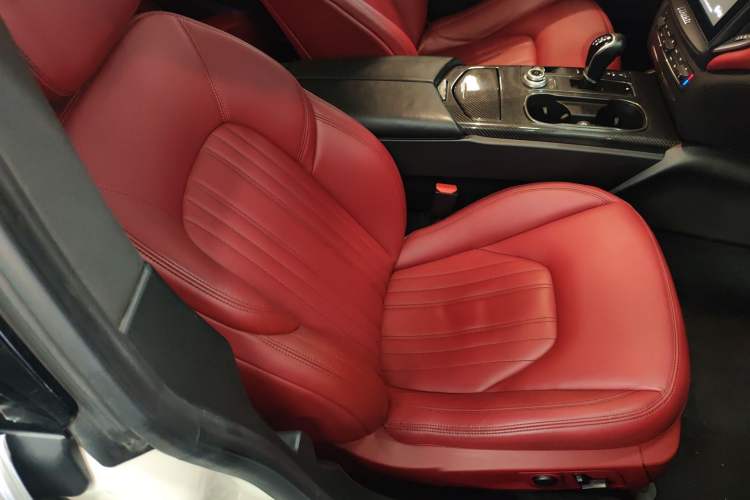 Used Maserati Ghibli 2018 3.0T Standard Edition Right Front Seat