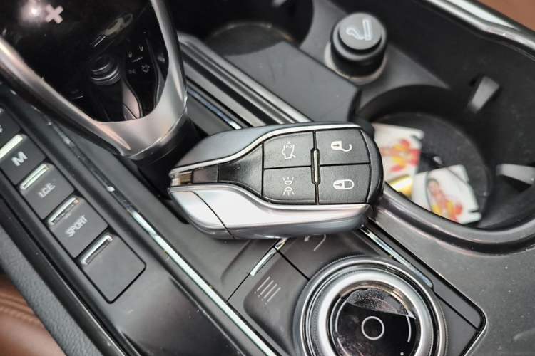 Used Maserati Ghibli 2018 Revised Version 3.0T Standard Edition Vehicle Key