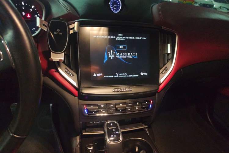 Used Maserati Ghibli 2018 Revised Version 3.0T Standard Edition Audio And AC Panel