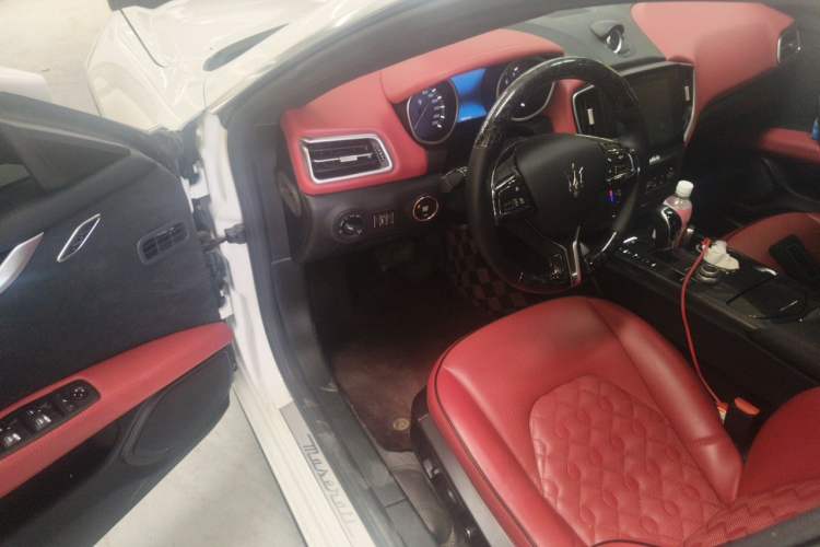 Used Maserati Ghibli 2018 Revised Version 3.0T Standard Edition Driver Seat