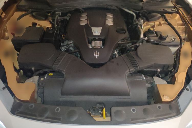 Used Maserati Ghibli 2018 Revised Version 3.0T Standard Edition Engine Bay