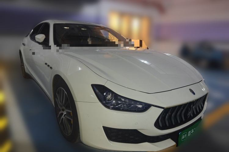 Used Maserati Ghibli 2018 3.0T Luxury Edition Front Right 45 Deg