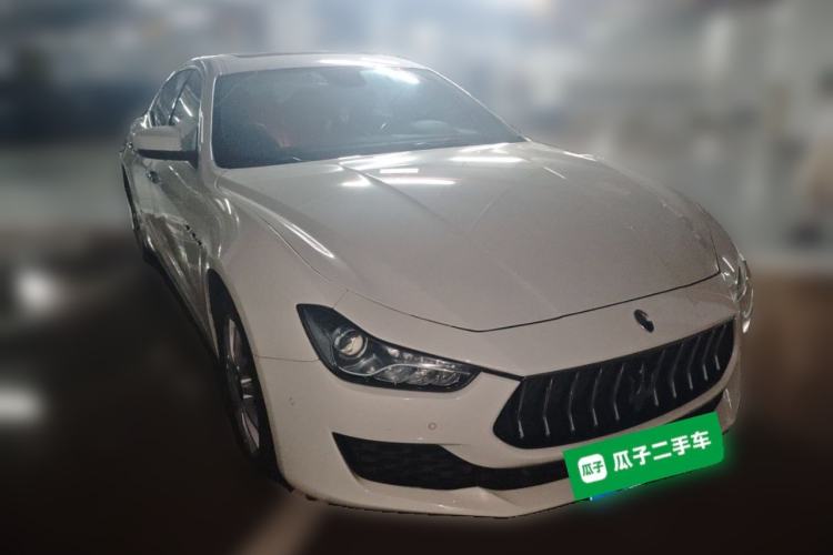 Used Maserati Ghibli 2018 Revised Version 3.0T Standard Edition Front Right 45 Deg