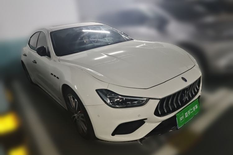 Used Maserati Ghibli 2018 3.0T Sport Edition Front Right 45 Deg