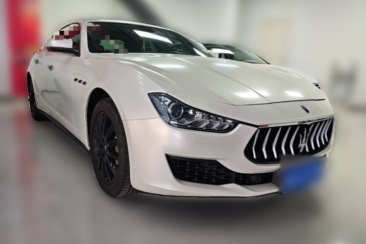Used Maserati Ghibli 2018 Revised Version 3.0T Standard Edition Front Right 45 Deg