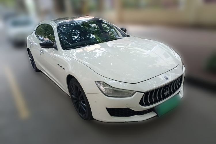 Used Maserati Ghibli 2018 3.0T Luxury Edition Front Right 45 Deg