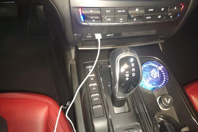 Used Maserati Ghibli 2018 Revised Version 3.0T Standard Edition Gear Lever