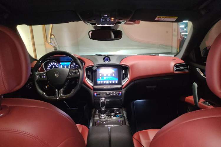 Used Maserati Ghibli 2018 Revised Version 3.0T Standard Edition Headliner