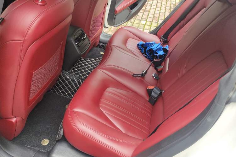 Used Maserati Ghibli 2018 3.0T Standard Edition Left Rear Seat