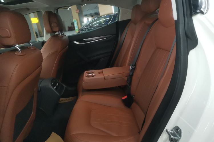 Used Maserati Ghibli 2018 3.0T Standard Edition Left Rear Seat