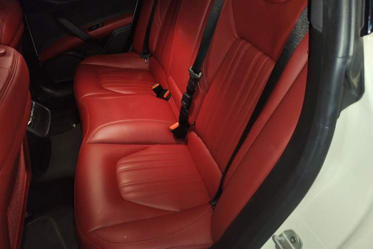 Used Maserati Ghibli 2018 Revised Version 3.0T Standard Edition Left Rear Seat