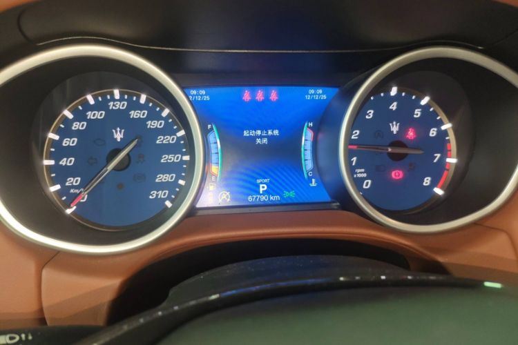 Used Maserati Ghibli 2018 Revised Version 3.0T Standard Edition Odometer Close Up