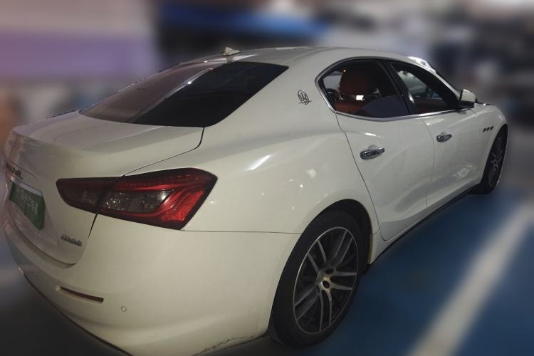 Used Maserati Ghibli 2018 3.0T Luxury Edition Rear Right 45 Deg