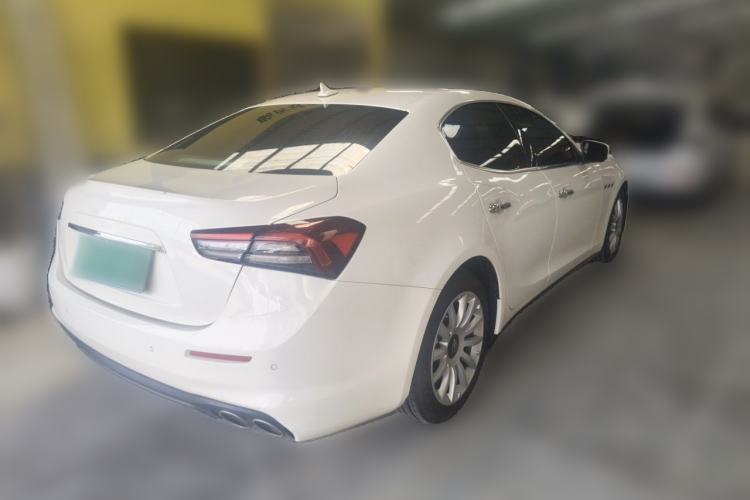 Used Maserati Ghibli 2018 Revised Version 3.0T Standard Edition Rear Right 45 Deg
