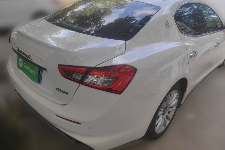 Used Maserati Ghibli 2018 Revised Version 3.0T Standard Edition Rear Right 45 Deg