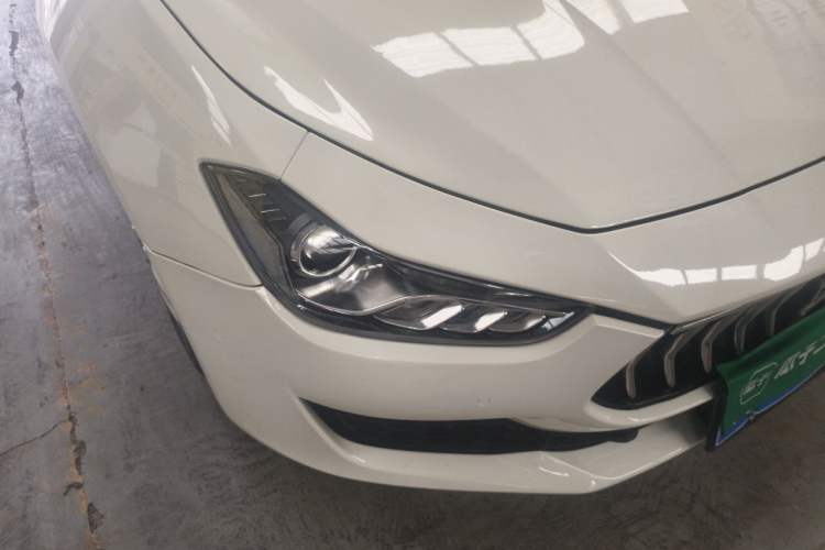 Used Maserati Ghibli 2018 Revised Version 3.0T Standard Edition Right Front Headlight