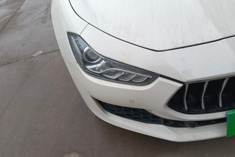 Used Maserati Ghibli 2018 Revised Version 3.0T Standard Edition Right Front Headlight