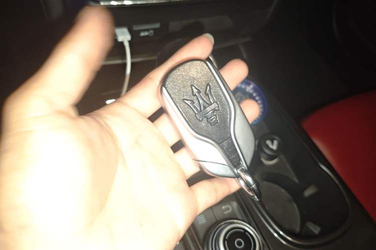 Used Maserati Ghibli 2018 Revised Version 3.0T Standard Edition Vehicle Key