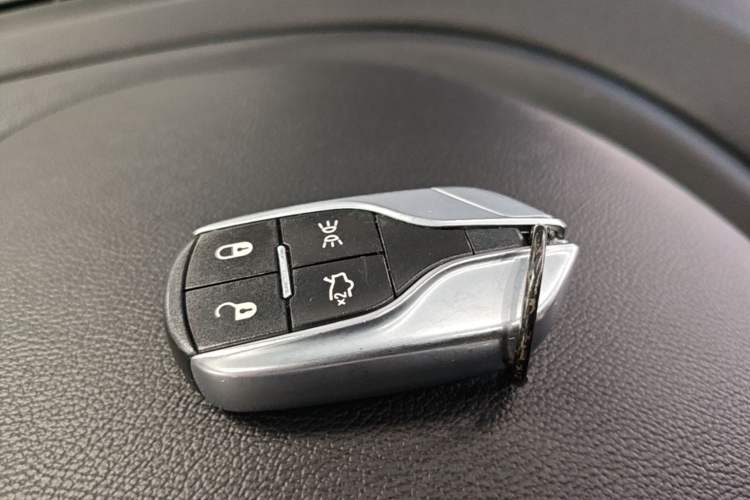 Used Maserati Ghibli 2018 Revised Version 3.0T Standard Edition Vehicle Key