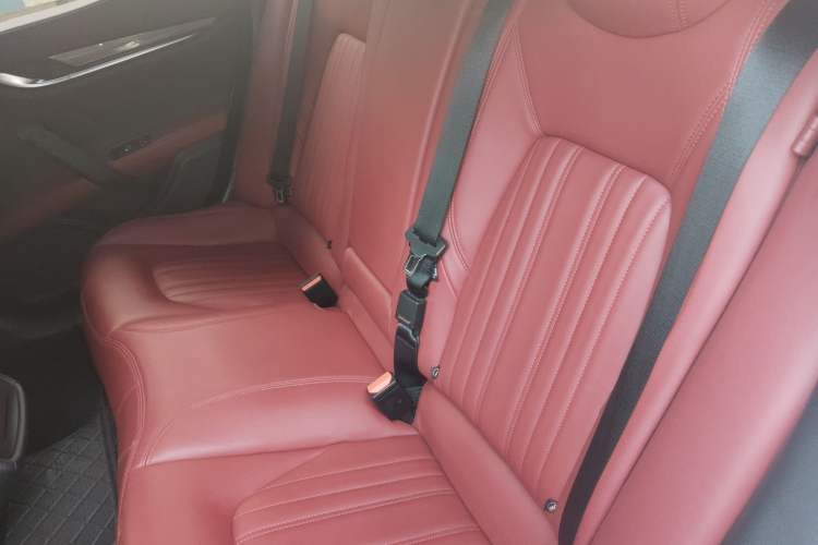 Used Maserati Ghibli 2019 3.0T Luxury Edition China VI Standard Left Rear Seat