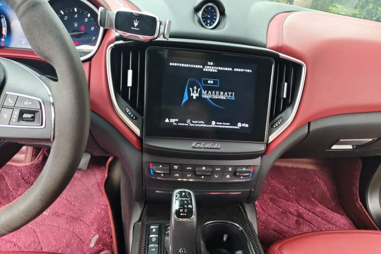 Used Maserati Ghibli 2019 3.0T Standard Version China V Emission Standard Audio And AC Panel