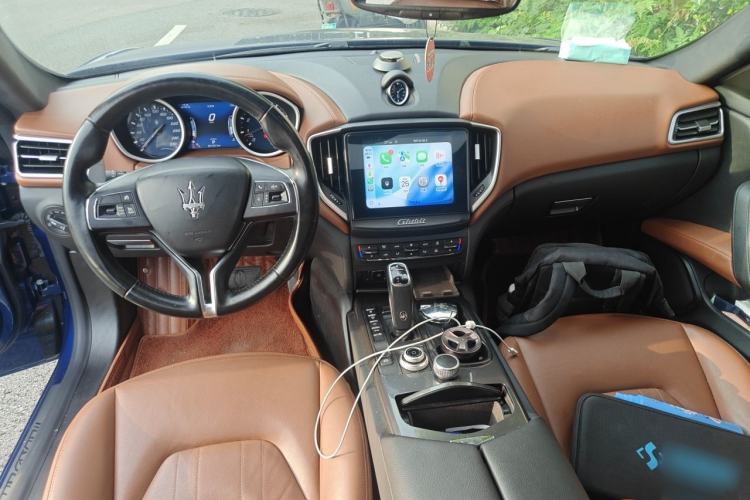 Used Maserati Ghibli 2019 3.0T Standard Version China VI Center Console