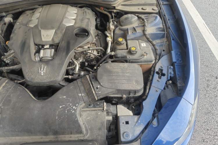 Used Maserati Ghibli 2019 3.0T Standard Version China VI Engine Bay Left