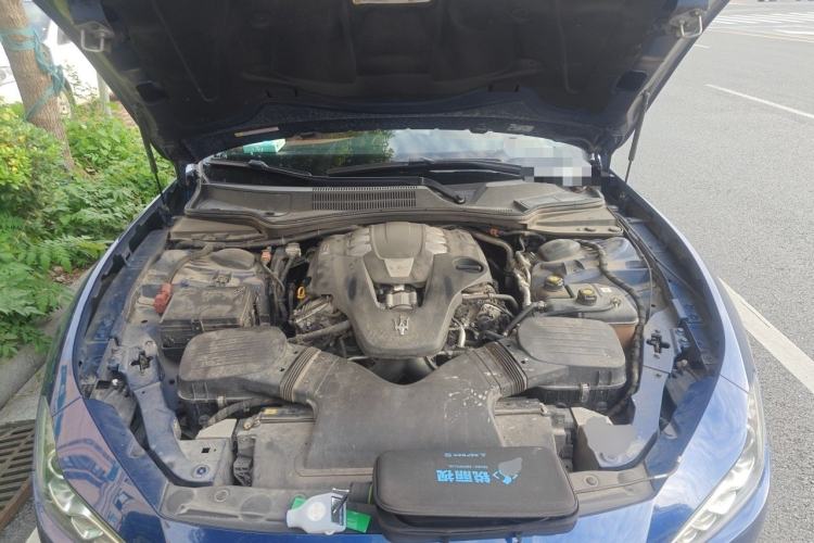 Used Maserati Ghibli 2019 3.0T Standard Version China VI Engine Bay