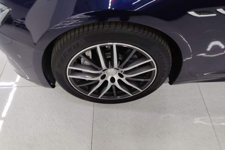 Used Maserati Ghibli 2019 3.0T Standard Version China VI Exterior 7