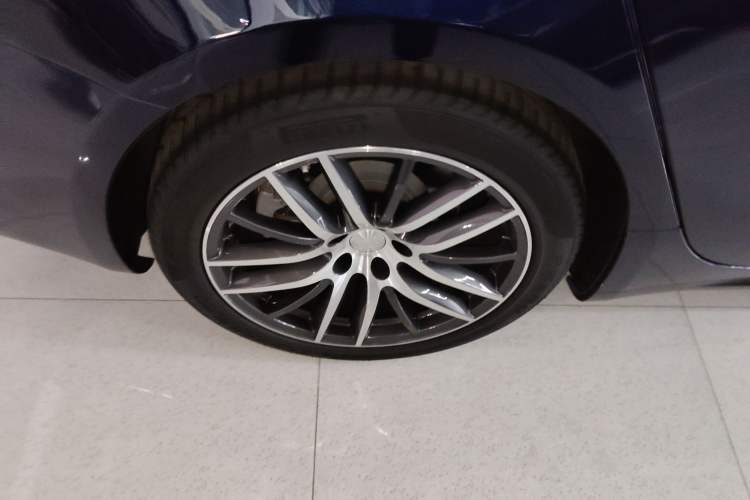 Used Maserati Ghibli 2019 3.0T Standard Version China VI Exterior 8