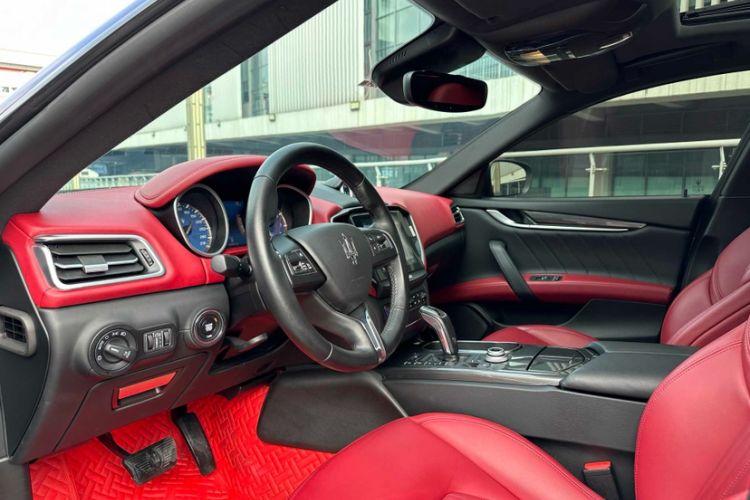 Used Maserati Ghibli 2019 3.0T Standard Version China VI Interior 1