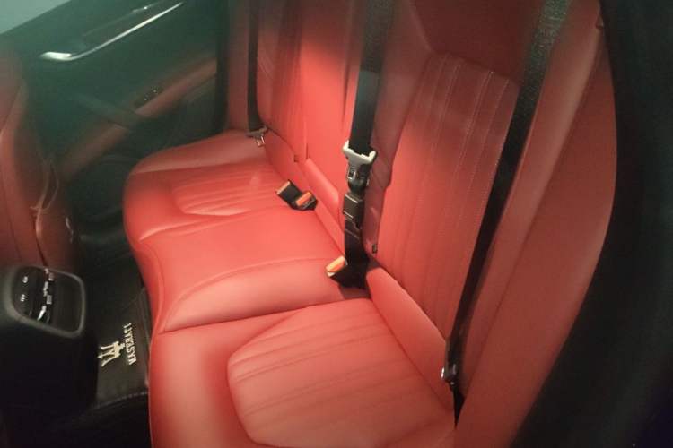 Used Maserati Ghibli 2019 3.0T Standard Version China VI Left Rear Seat