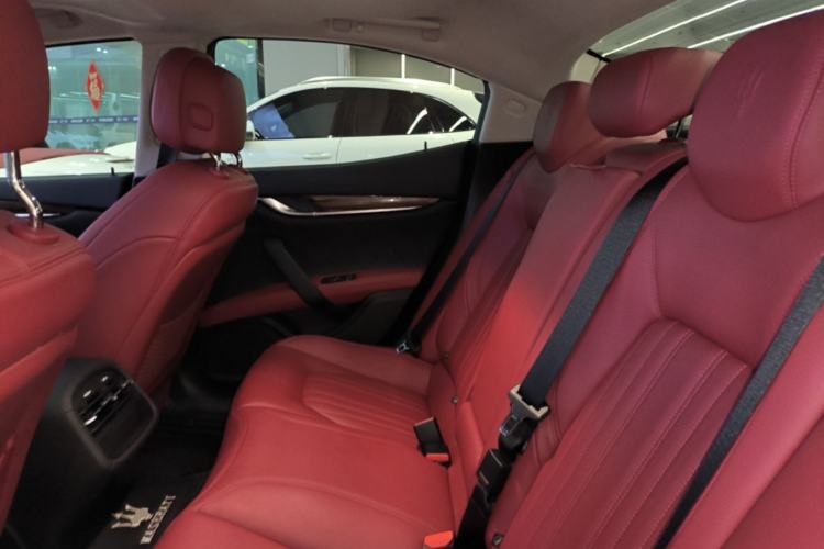 Used Maserati Ghibli 2019 3.0T Standard Version China VI Left Rear Seat