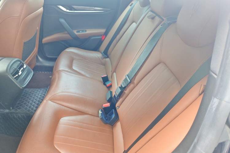 Used Maserati Ghibli 2019 3.0T Standard Version China VI Left Rear Seat