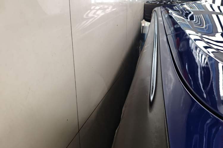 Used Maserati Ghibli 2019 3.0T Standard Version China VI Left Side Sill