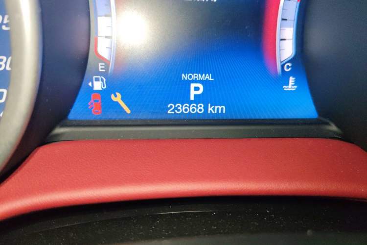 Used Maserati Ghibli 2019 3.0T Standard Version China VI Odometer Close Up