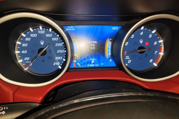 Used Maserati Ghibli 2019 3.0T Luxury Edition China VI Standard Odometer Close Up