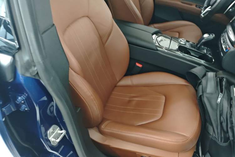 Used Maserati Ghibli 2019 3.0T Standard Version China VI Right Front Seat