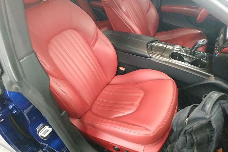 Used Maserati Ghibli 2019 3.0T Standard Version China VI Right Front Seat