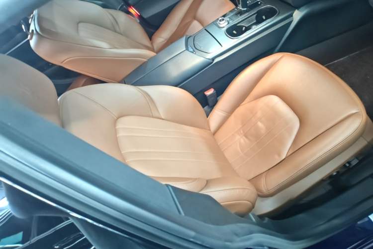 Used Maserati Ghibli 2019 3.0T Standard Version China V Emission Standard Right Front Seat