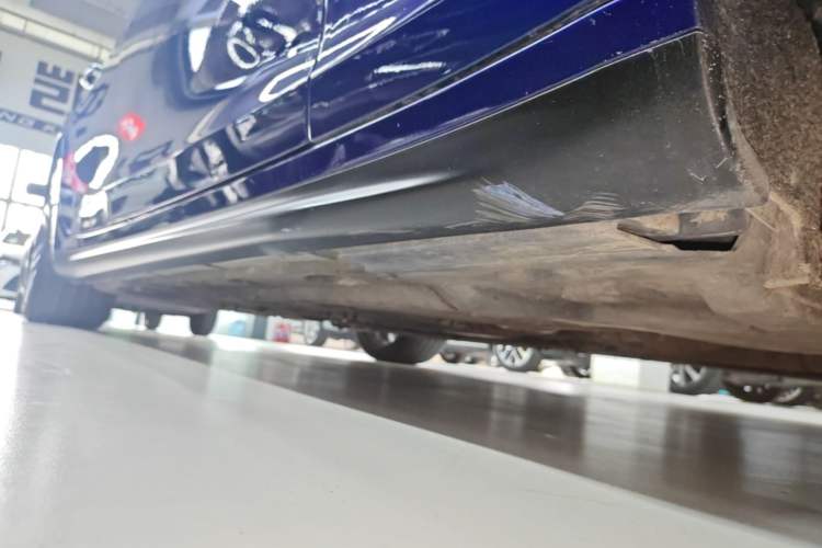 Used Maserati Ghibli 2019 3.0T Standard Version China V Emission Standard Right Side Sill