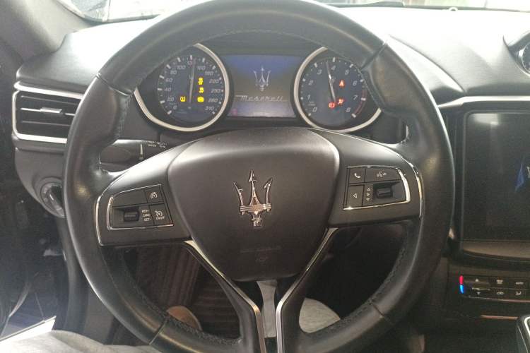 Used Maserati Ghibli 2019 3.0T Standard Version China VI Steering Wheel