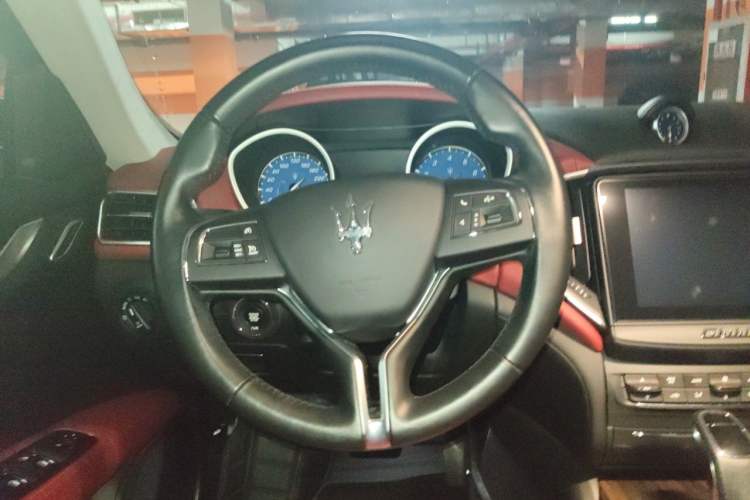 Used Maserati Ghibli 2019 3.0T Standard Version China VI Steering Wheel