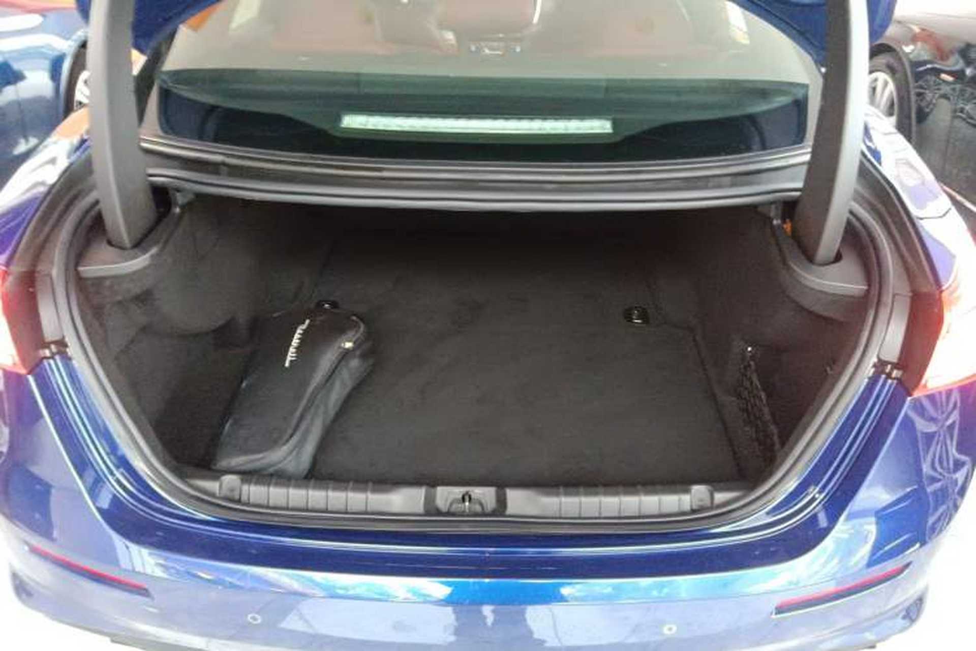Used Maserati Ghibli 2019 3.0T Luxury Edition China VI Standard Trunk
